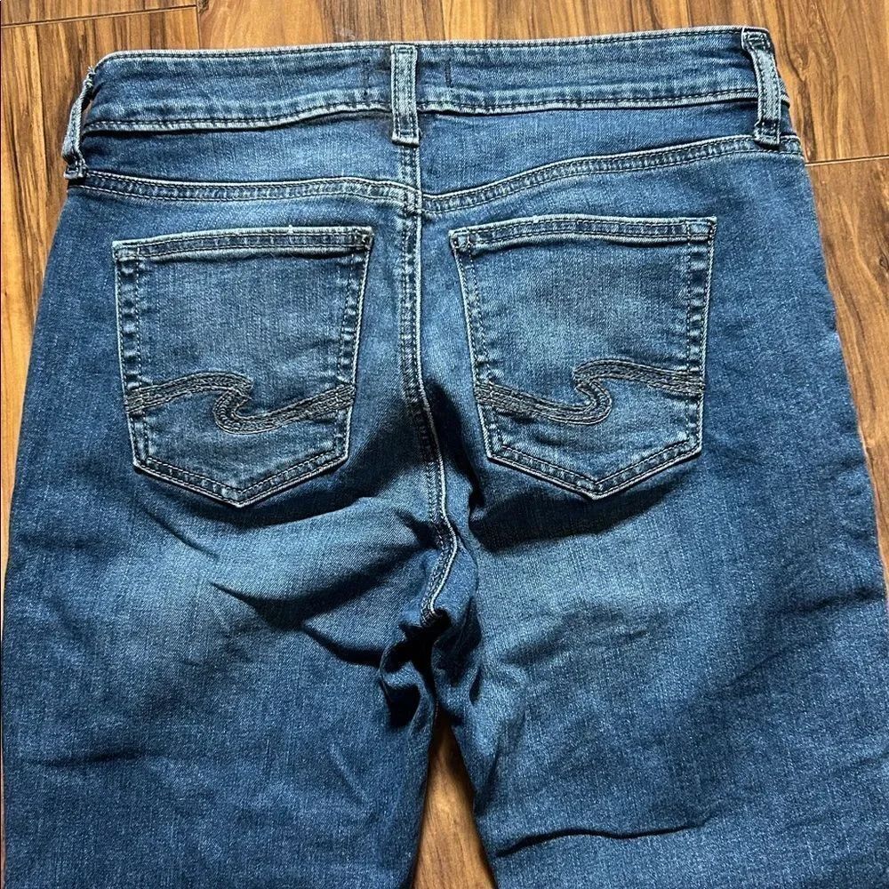 Silver Suki Capri Jeans - Picture 6 of 7